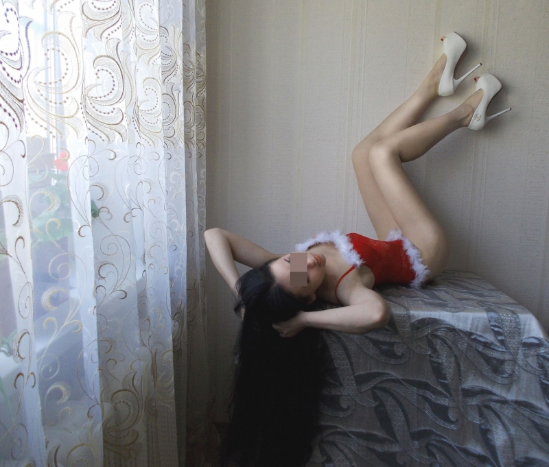 Живу в Москве, городе возможностей и страсти. 💋
Мои услуги насыщены разнообразием и откровенностью. Проведи со мной время, и я подарю тебе нежные прелюдии, страстные поцелуи и невероятное блаженство. 🔥
Мои клиенты отзываются только положительно о наших встречах, подчеркивая мою ненасытную страсть и умение доставить настоящее наслаждение. Ты можешь ознакомиться с моими фотографиями и убедиться в этом сам. 😉
Я открыта для экспериментов и готова воплотить в жизнь самые сокровенные фантазии. Не откладывай на потом - напиши мне, и мы создадим незабываемые воспоминания вместе. 💫
Твое удовольствие - моя главная цель. Я жду тебя в Москве, чтобы подарить тебе незабываемые моменты страсти и наслаждения. 💕 Ольга